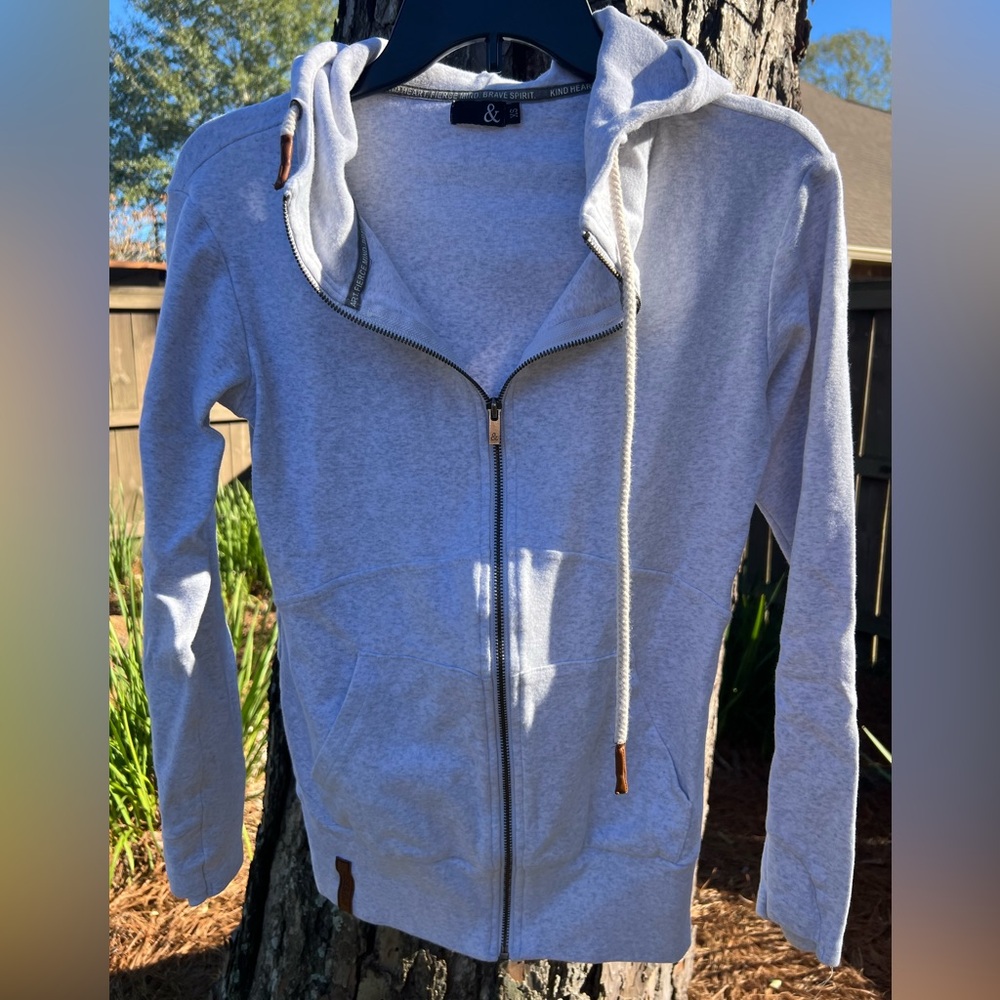& light grey zip up XS